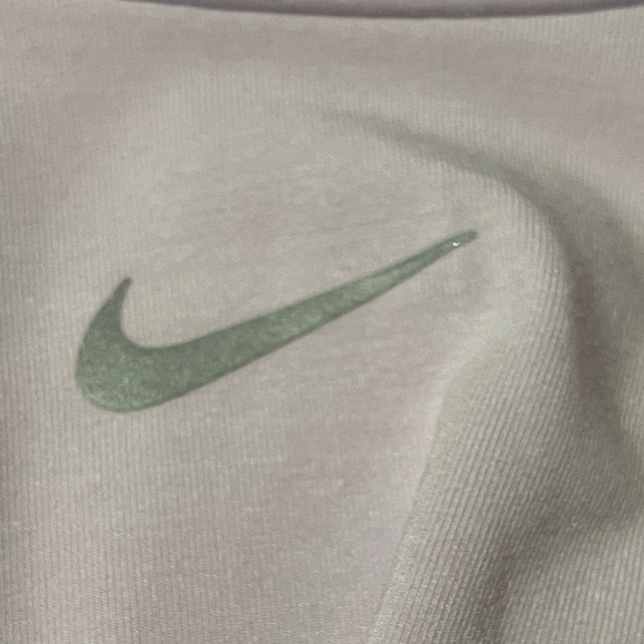 Nwt Nike Dri-FIT One Luxe Twist Standard Fit Short-Sleeve Top Size 1X Purple - Picture 6 of 16